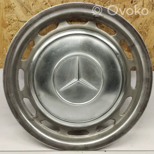 Mercedes-Benz COMPAKT W115 Enjoliveurs R14 1154010324