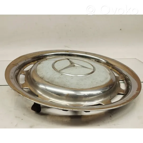 Mercedes-Benz COMPAKT W115 Mozzo/copricerchi/borchia della ruota R14 1154010324