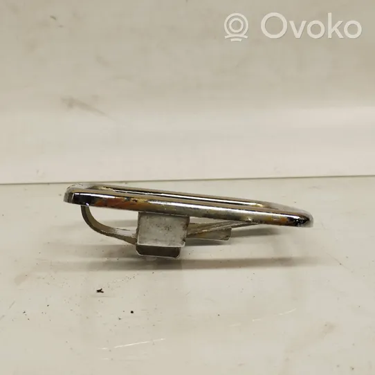 Mercedes-Benz COMPAKT W115 Osłona klamki drzwi przednich 1087660611