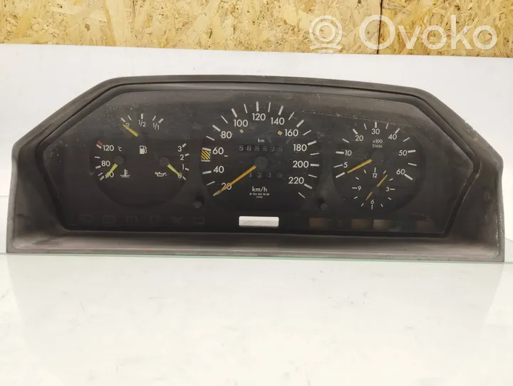 Mercedes-Benz E W124 Compteur de vitesse tableau de bord 1245425668