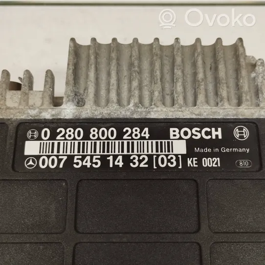 Mercedes-Benz 190 W201 Dzinēja vadības bloks 0075451432