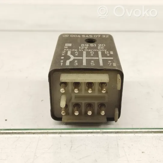 Mercedes-Benz S W126 Seat belt warning relay 0045450732