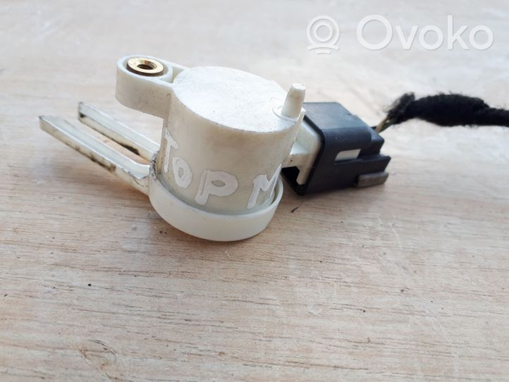 Chevrolet Cruze Brake pedal sensor switch 15192340