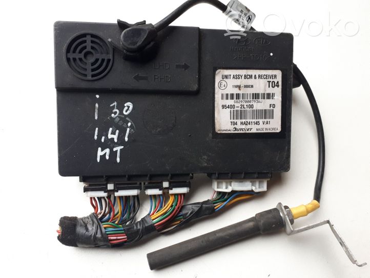 Hyundai i30 Komputer / Sterownik ECU i komplet kluczy 391122B100