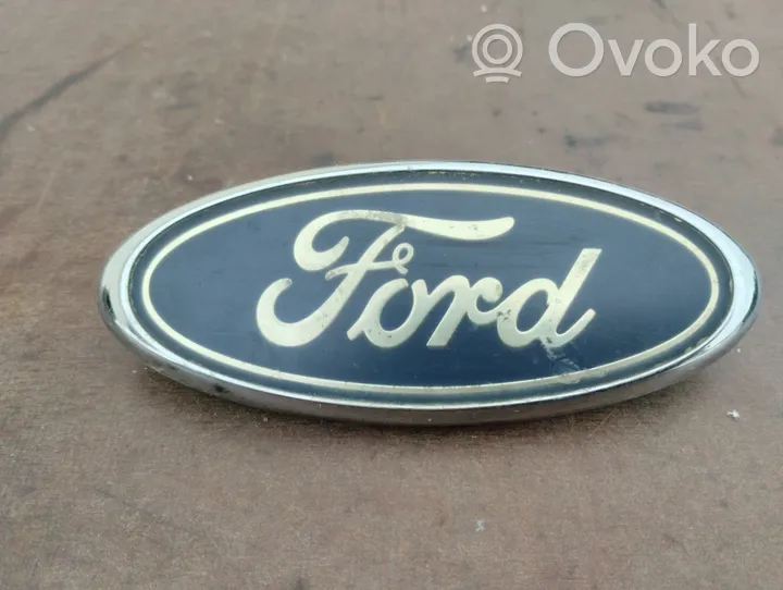 Ford Focus Gamintojo ženkliukas/ modelio raidės 3M51425A52AC