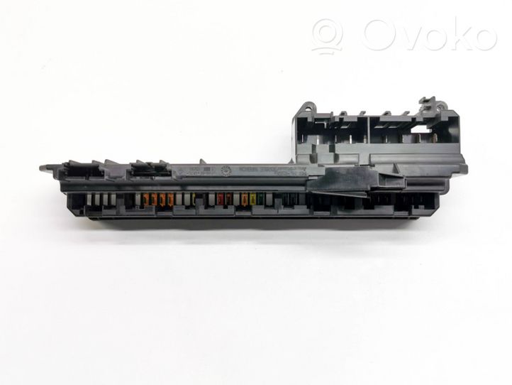 BMW 5 E60 E61 Drošinātāju bloks 6957330