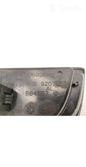 BMW 3 F30 F35 F31 USB-pistokeliitin 9207357