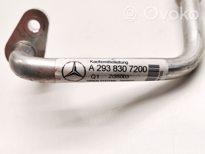 Mercedes-Benz EQC Ilmastointilaitteen putki (A/C) A2938307200