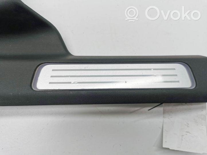 Volvo S90, V90 Takaoven kynnyksen suojalista 31377619