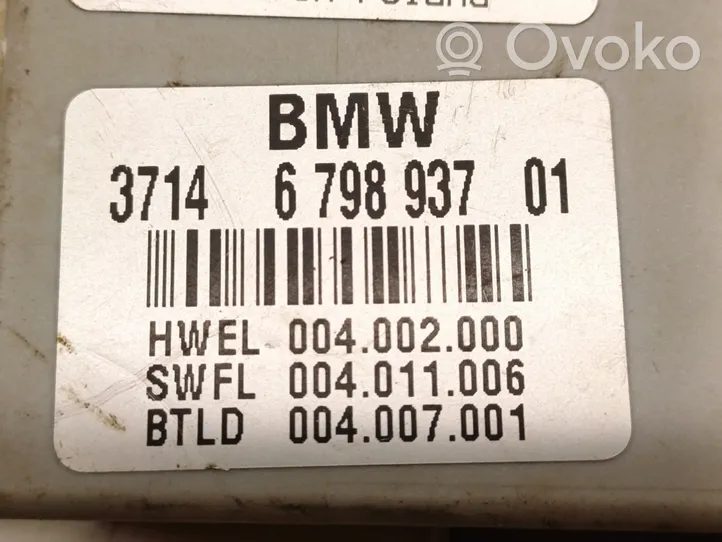 BMW 5 F10 F11 Sterownik / Moduł tylnego zawieszenia pneumatycznego 6798937