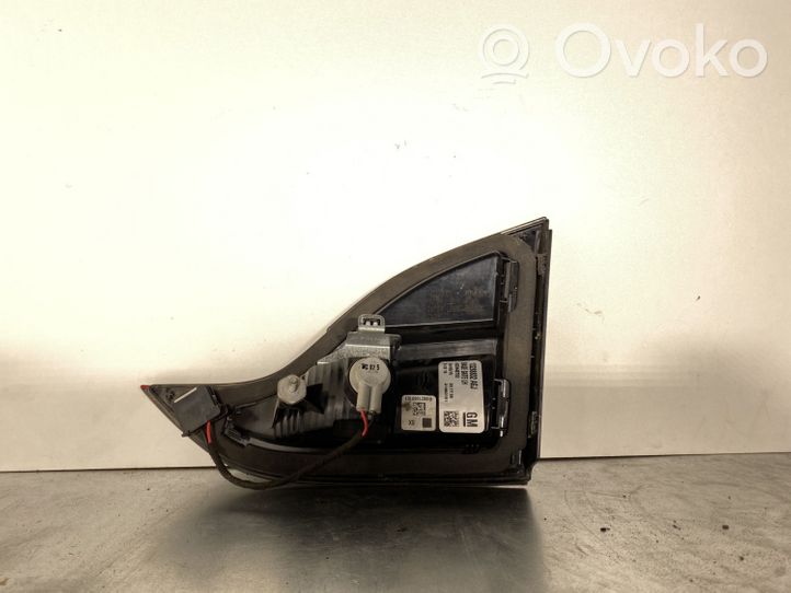Opel Zafira C Lampy tylnej klapy bagażnika 13288832AGJ