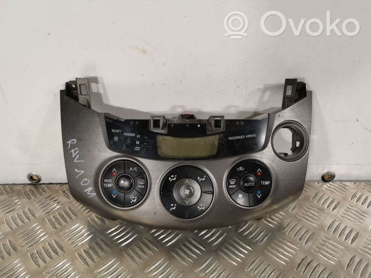 Toyota RAV 4 (XA30) Panel klimatyzacji 5590042381