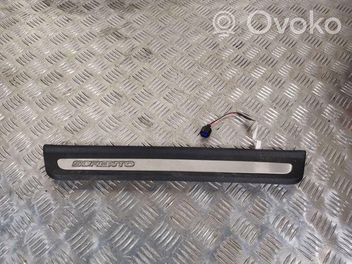 KIA Sorento Front sill trim cover 