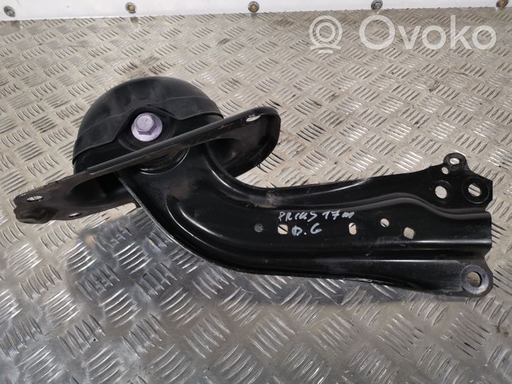 Toyota Prius (XW50) Rear suspension control arm 