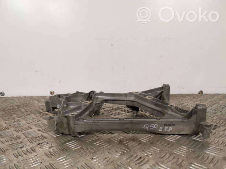 Infiniti Q50 Supporto del generatore/alternatore 