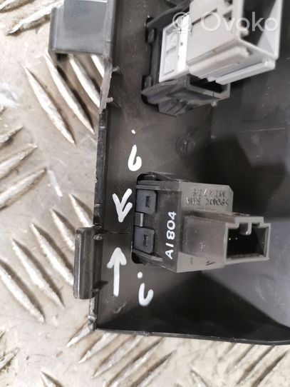 Honda CR-V Connecteur/prise USB 