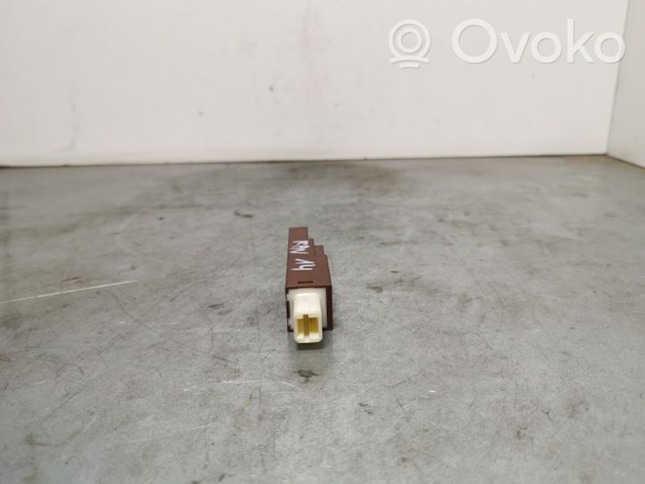 Toyota RAV 4 (XA40) Antenna comfort per interno 