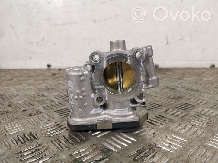 Opel Zafira C Electric throttle body valve 