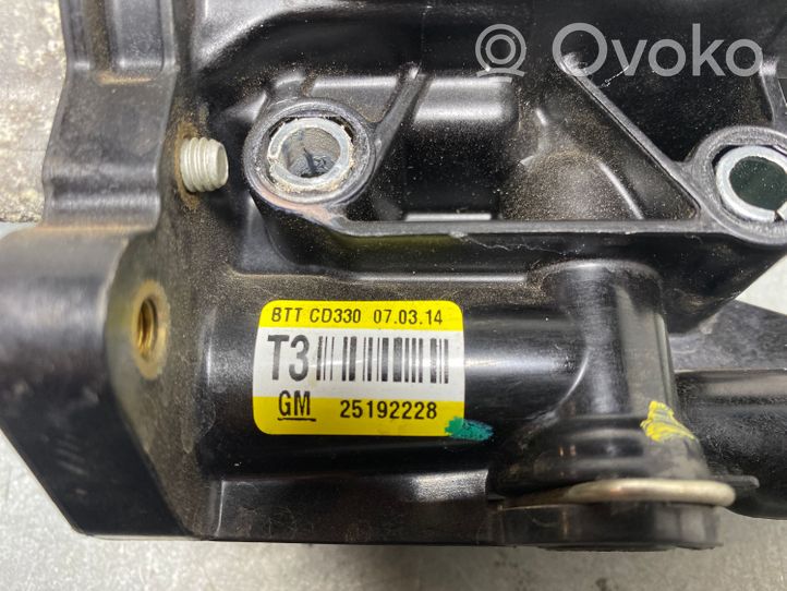 Opel Mokka Thermostat/thermostat housing 