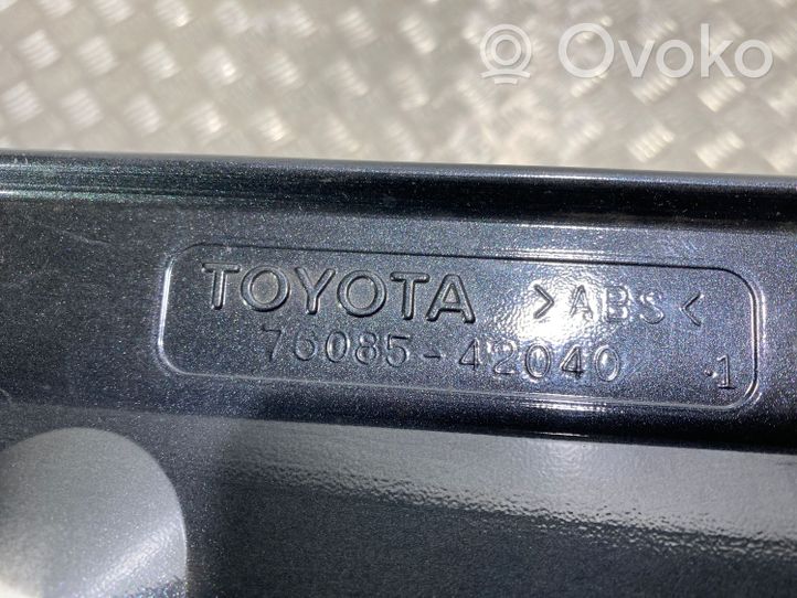 Toyota RAV 4 (XA30) Takaluukun/tavaratilan spoileri 7608542040