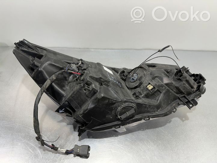 Subaru Ascent Lampa przednia W3991