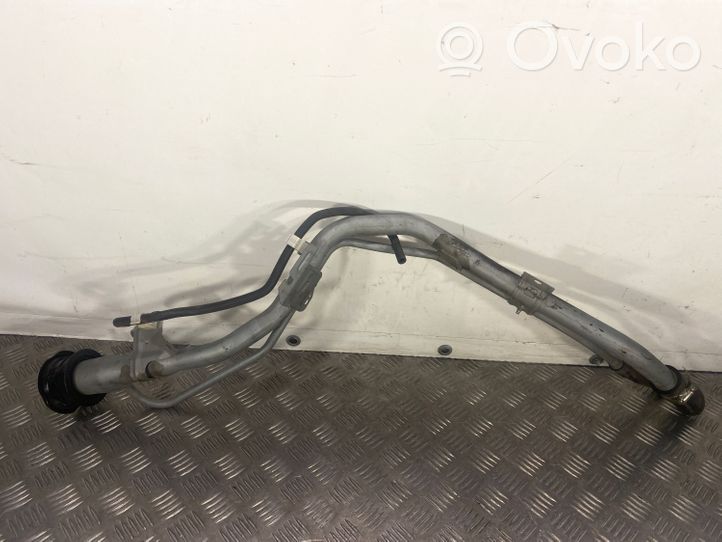 Subaru Outback (BT) Tuyau de remplissage de réservoir de carburant 