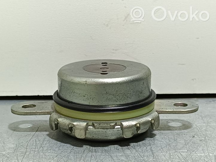 Subaru Forester SK Electrovanne position arbre à cames 18339025126