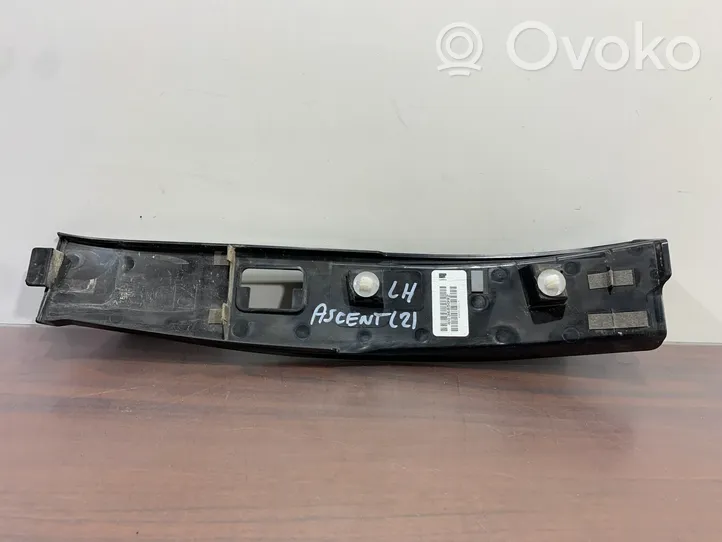 Subaru Ascent Listwa pod lampę tylną 3685092