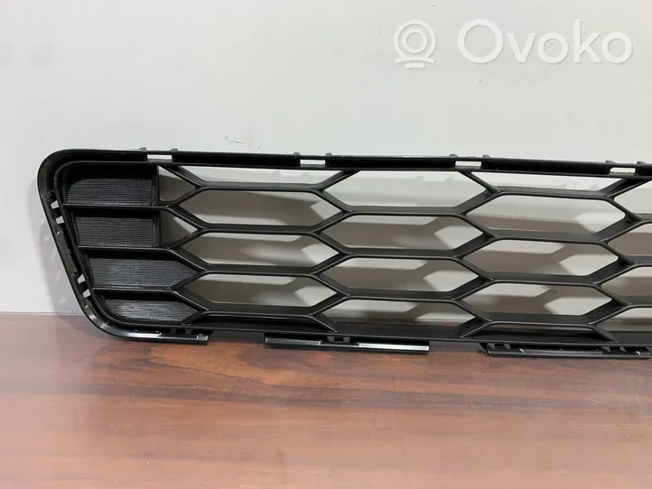 Subaru Outback (BT) Grille inférieure de pare-chocs avant 57731AN150