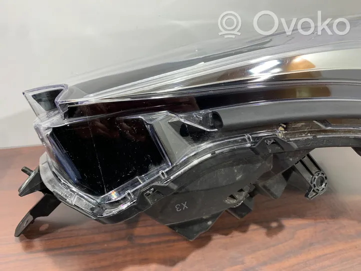 Subaru Outback (BT) Lampa przednia 050X3