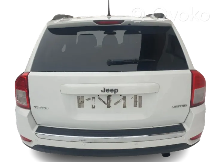 Jeep Compass Takaluukun/tavaratilan kansi 