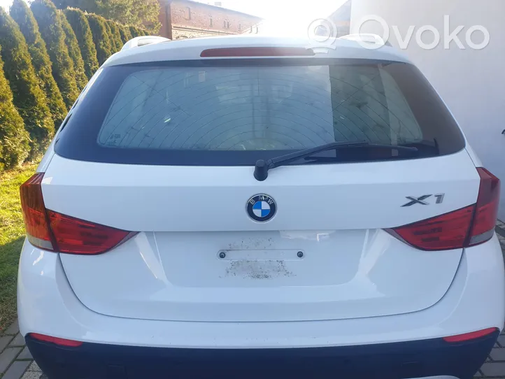 BMW X1 E84 Galinis bortas (bortelis) 