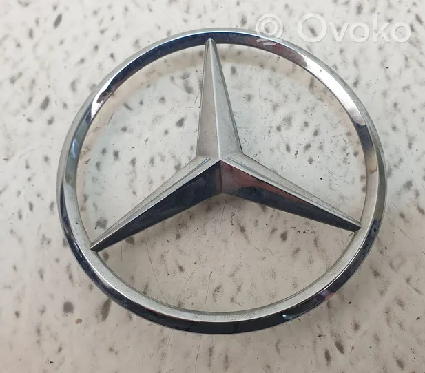 Mercedes-Benz CLC CL203 Logo, emblème de fabricant 