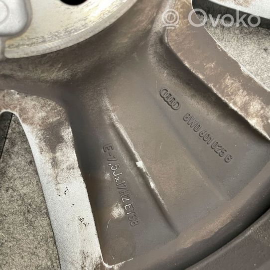 Audi A4 S4 B9 Cerchione in lega R17 8W0601025G