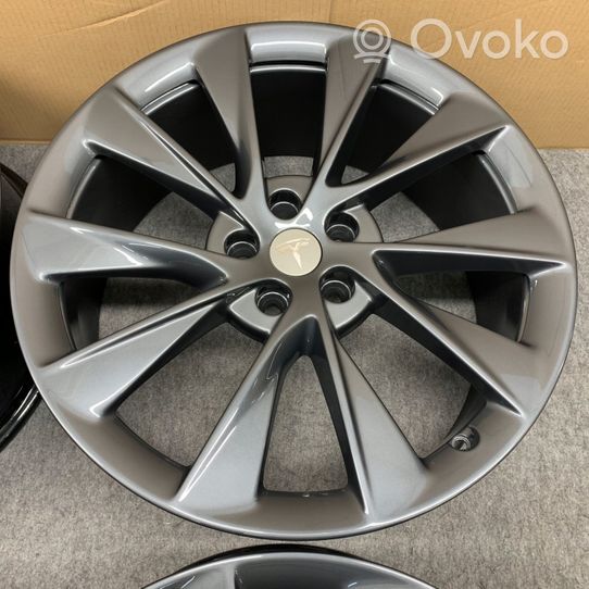 Tesla Model S Felgi aluminiowe R21 106651900C