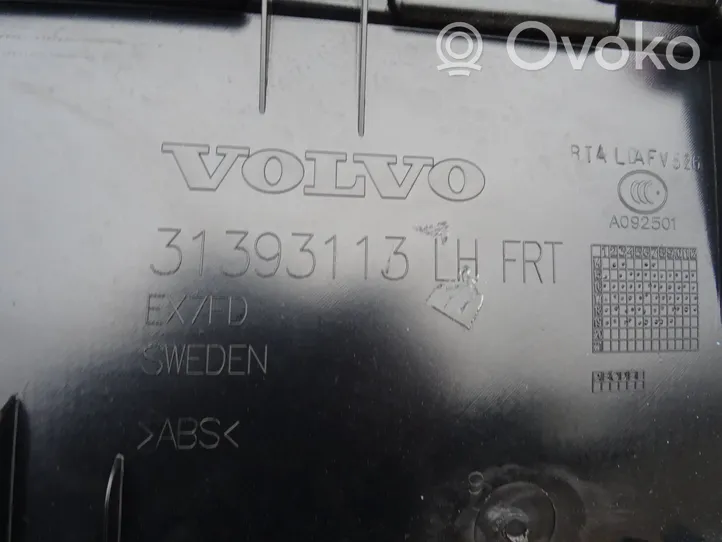 Volvo XC90 Etuoven verhoilu 31393113