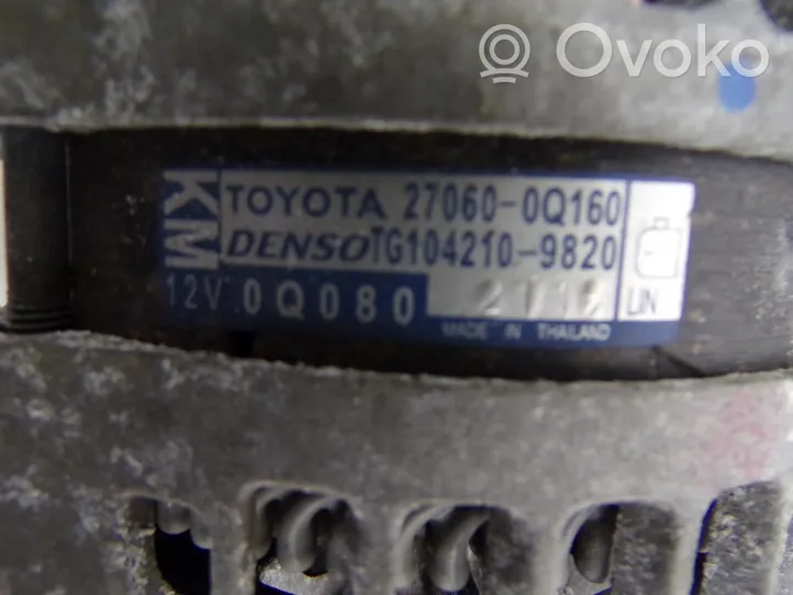 Toyota Yaris Generatore/alternatore 