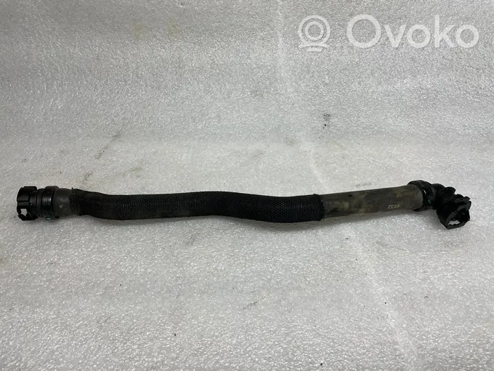 Renault Clio V Tubo flessibile del liquido di raffreddamento del motore 215206798R