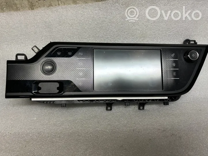 Citroen C4 II Picasso Panel / Radioodtwarzacz CD/DVD/GPS 