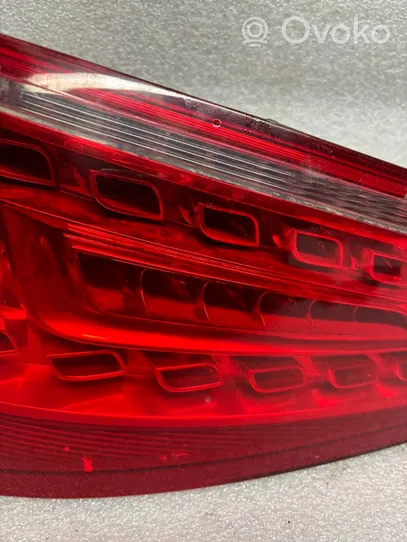 Audi Q5 SQ5 Задний фонарь в кузове 8R0945093A