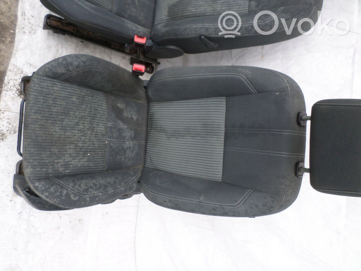 Ford C-MAX II Set interni 