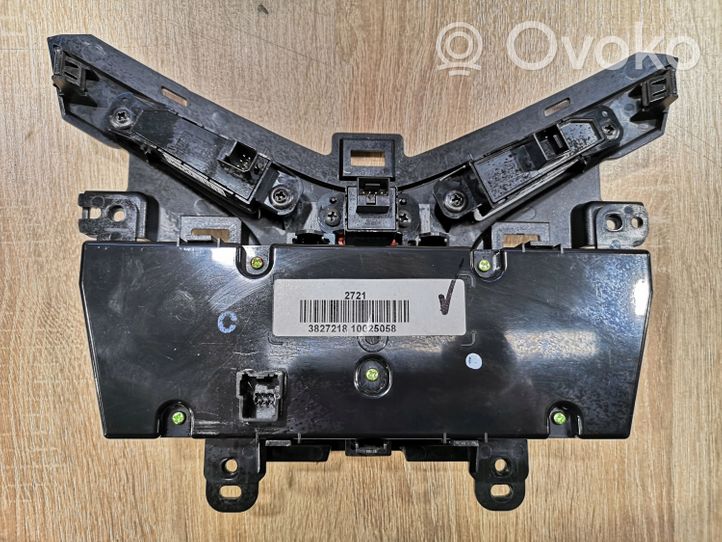 Chevrolet Cruze Tailgate/trunk/boot open switch S190