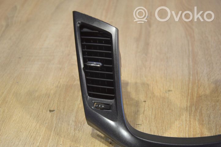 Chevrolet Orlando Griglia di ventilazione nel tetto S206