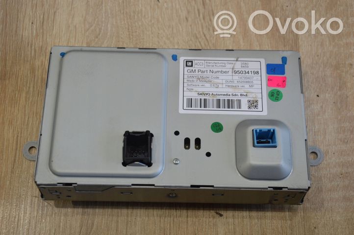 Chevrolet Orlando Navigation unit CD/DVD player S83