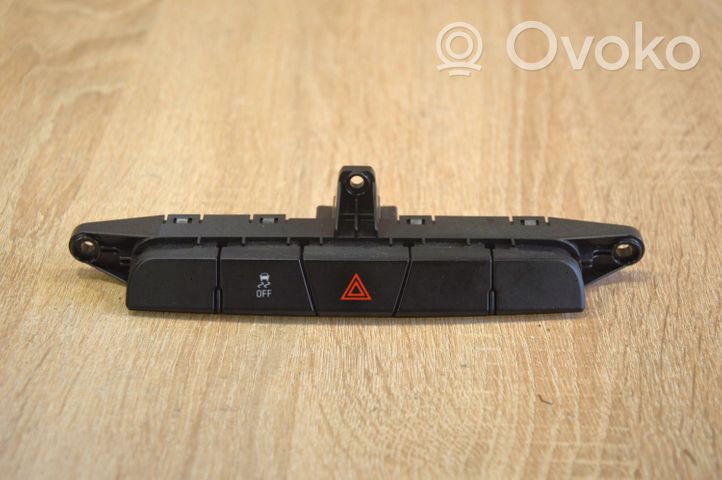 Opel Insignia A Przełącznik / Przycisk otwierania klapy tylnej / bagażnika S204