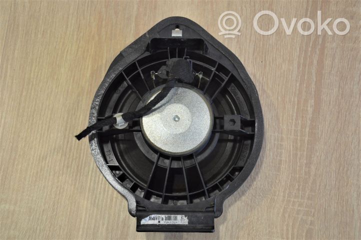 Chevrolet Orlando Subwoofer altoparlante 