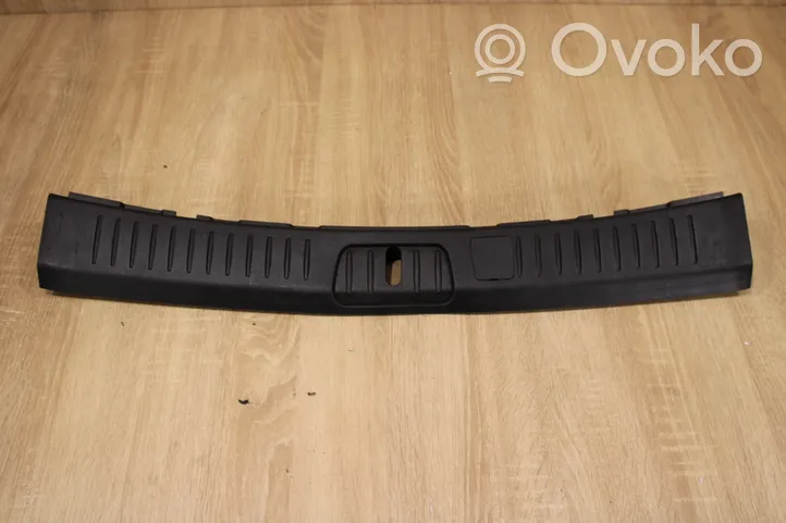 Chevrolet Captiva Trunk/boot sill cover protection 