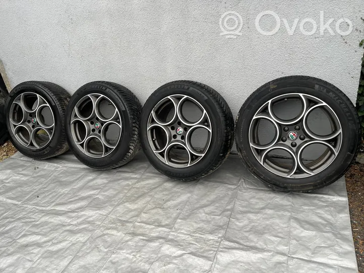 Alfa Romeo Stelvio R19 alloy rim 