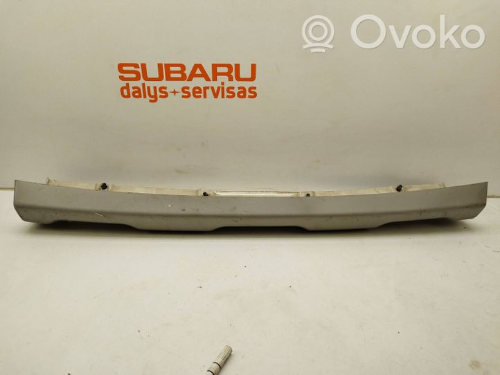 Subaru Outback (BS) Modanatura separatore del paraurti anteriore E551SAL100