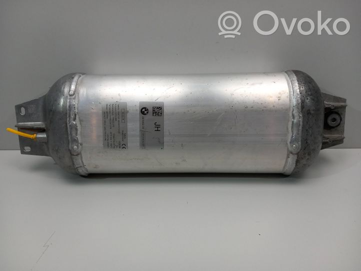 BMW X5 G05 Zbiornik powietrza tylnego zawieszenia pneumatycznego 6878492